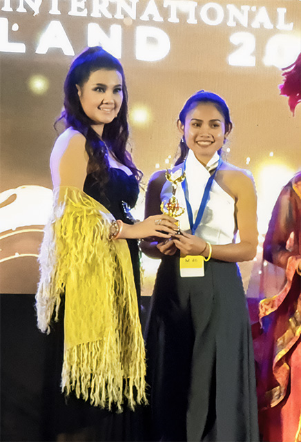 ได้รับรางวัล Top 5 “The Great Starlit Global Creative Beauty Championship And International Conference”,,