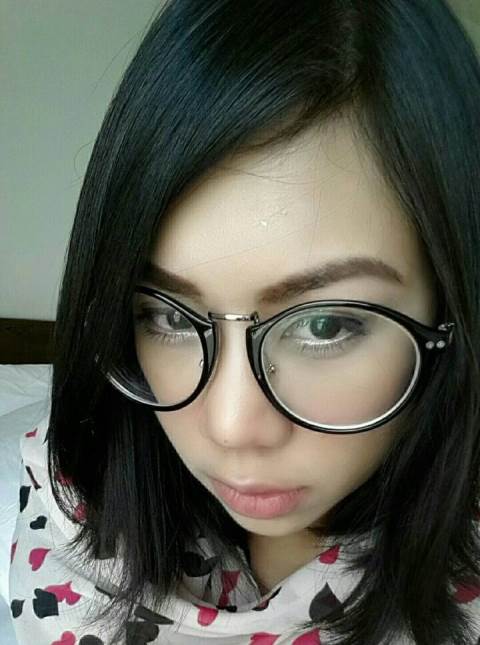 ปากชมพู